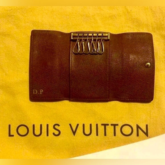 Louis Vuitton Iconic Monogram Canvas Key Holder Wallet Leather Valentine’s Day - Picture 4 of 5
